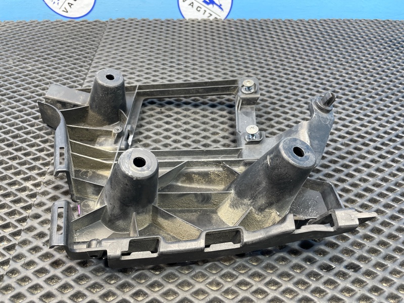 Направляющая бампера, 800 рублей, Санкт-Петербург