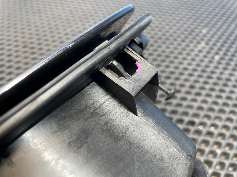 Лючок бензобака, 1500 рублей, Санкт-Петербург