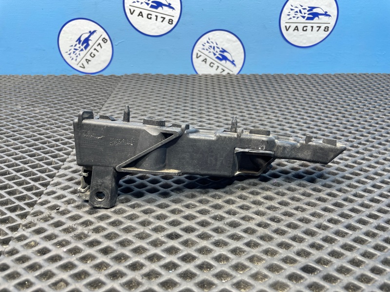 Направляющая бампера, 1000 рублей, Санкт-Петербург