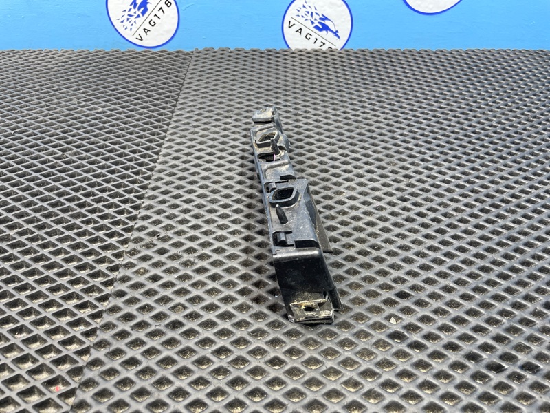 Направляющая бампера, 1000 рублей, Санкт-Петербург