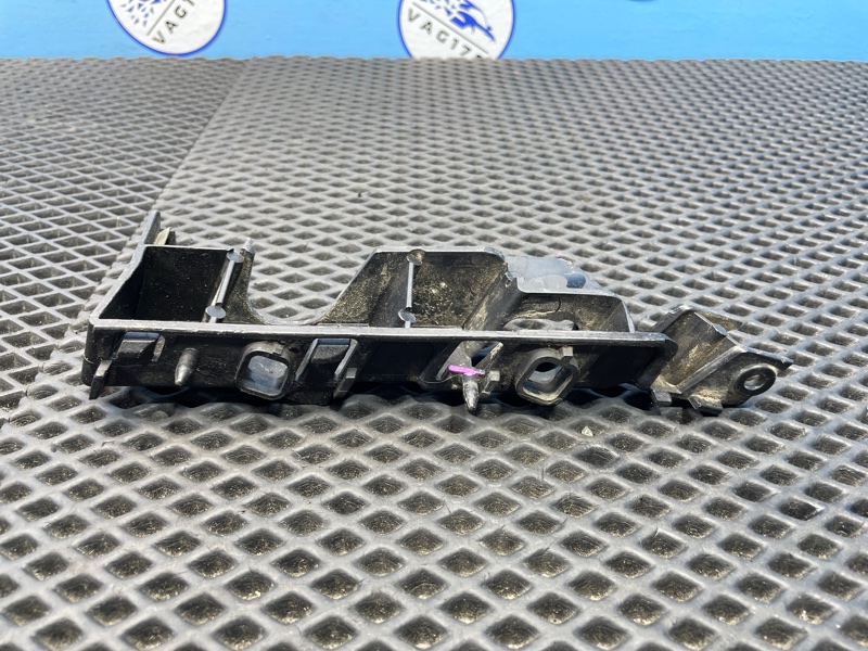 Направляющая бампера, 1000 рублей, Санкт-Петербург