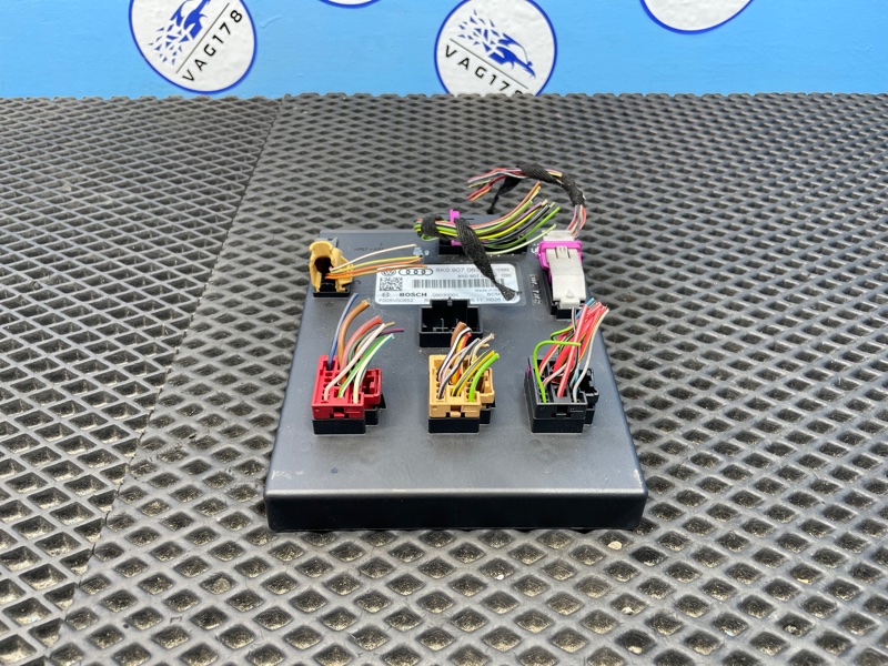 Блок управления бортовой сети, 2000 рублей, Санкт-Петербург