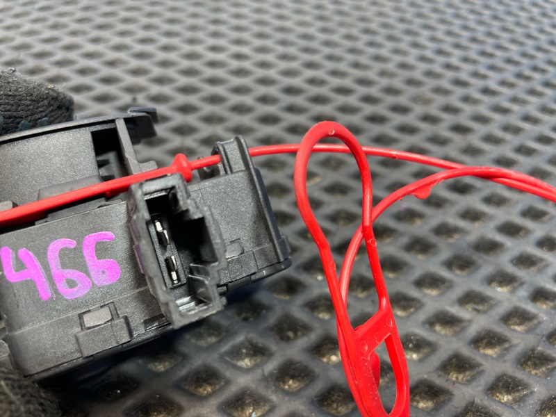 Активатор замка крышки бензобака, 1500 рублей, Санкт-Петербург