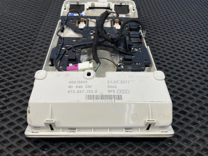 Плафон салонный, 1500 рублей, Санкт-Петербург