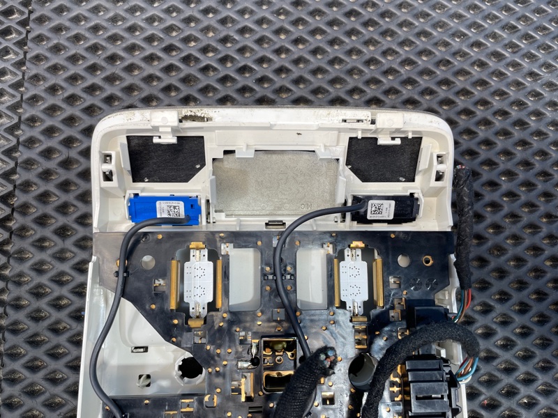 Плафон салонный, 1500 рублей, Санкт-Петербург