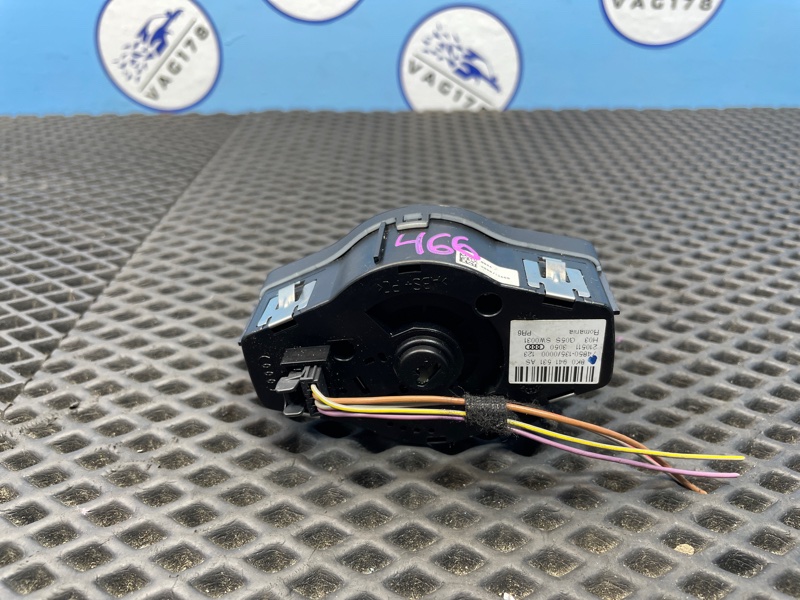 Переключатель света фар, 1000 рублей, Санкт-Петербург