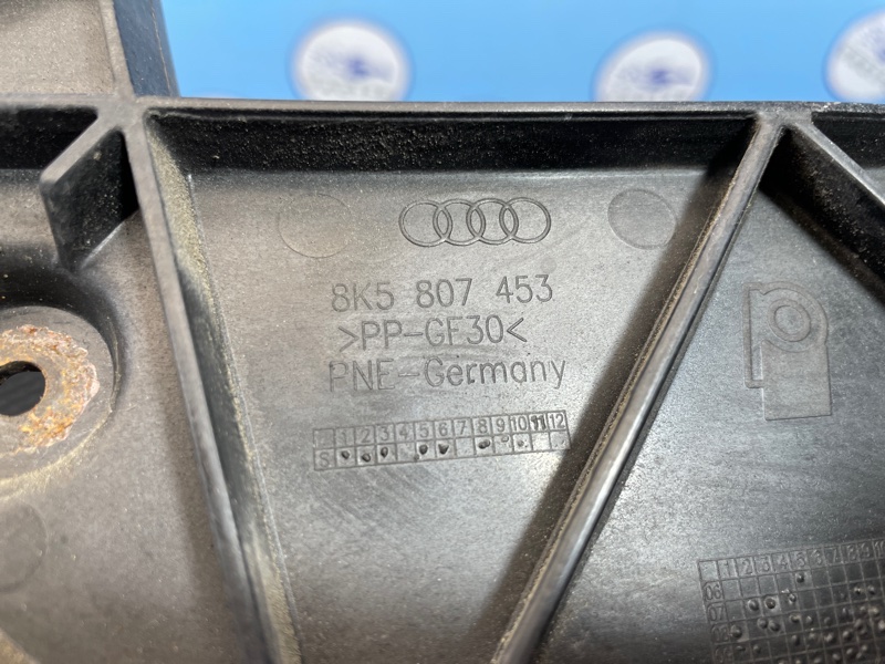 Направляющая бампера, 1000 рублей, Санкт-Петербург