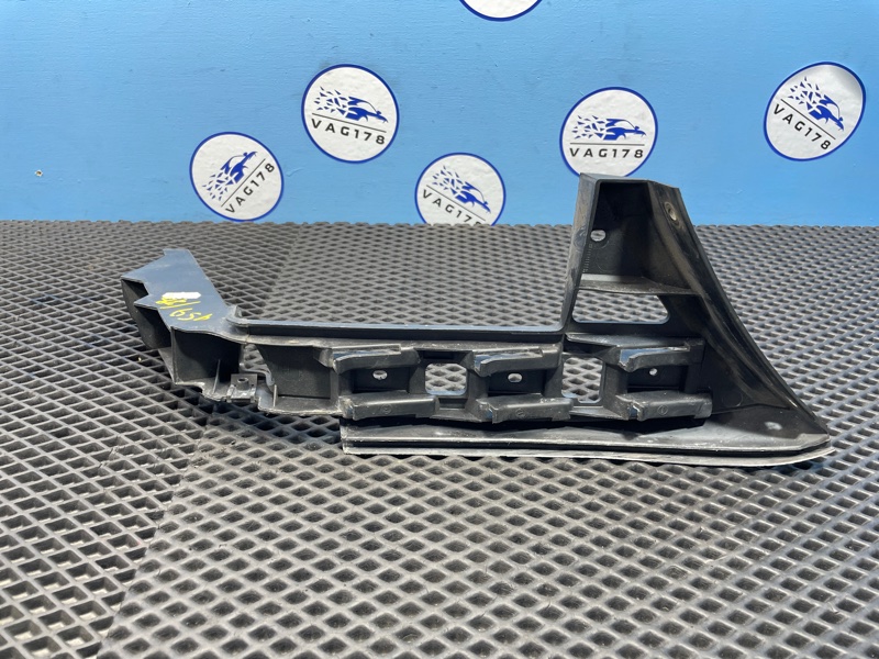 Направляющая бампера, 1000 рублей, Санкт-Петербург