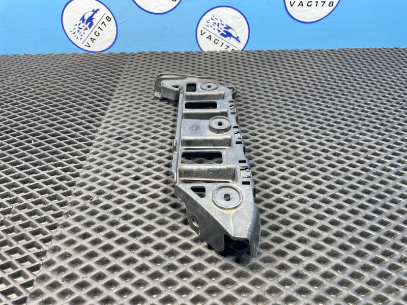 Направляющая бампера, 1000 рублей, Санкт-Петербург