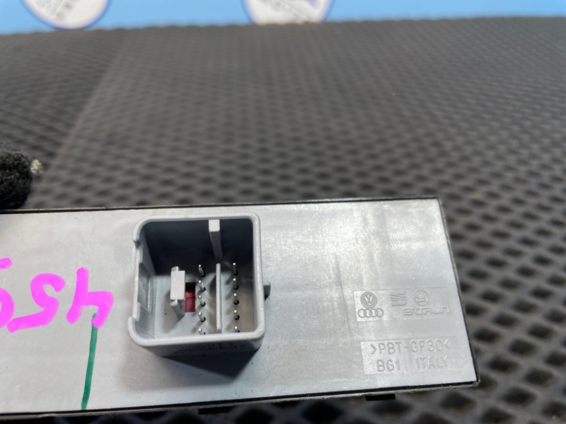 Блок управления стеклоподъемниками, 1000 рублей, Санкт-Петербург