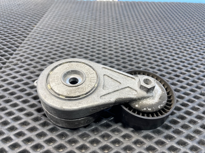 Натяжитель ремня, 1200 рублей, Санкт-Петербург