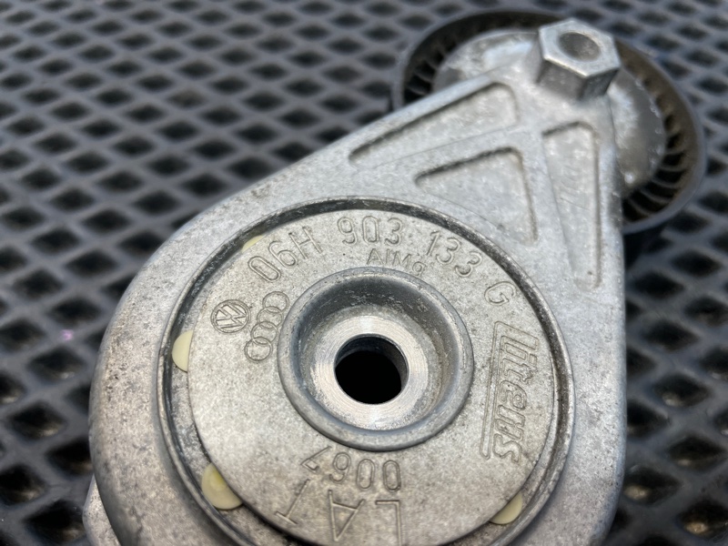 Натяжитель ремня, 1200 рублей, Санкт-Петербург