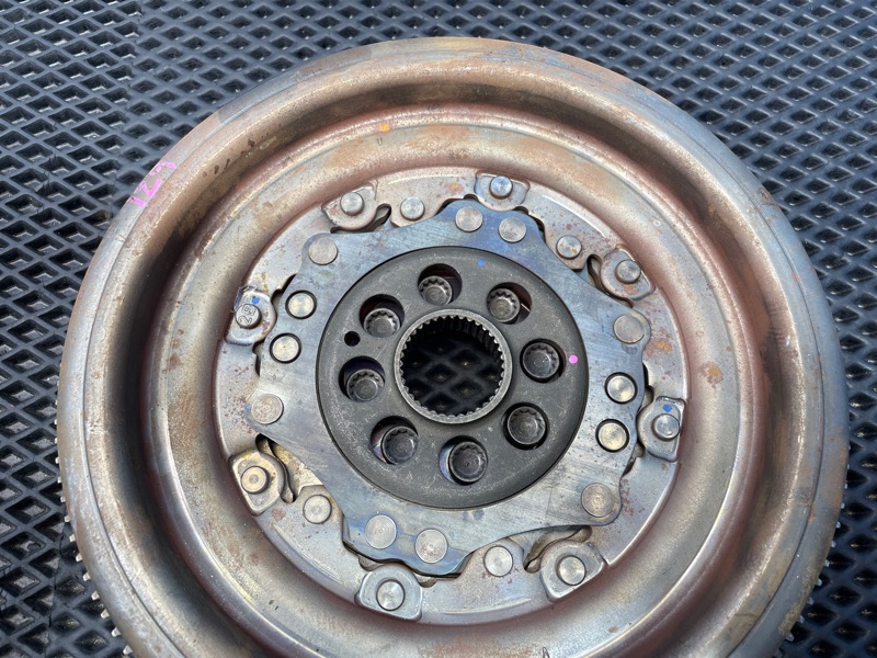 Маховик, 10000 рублей, Санкт-Петербург