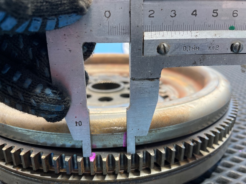 Маховик, 10000 рублей, Санкт-Петербург