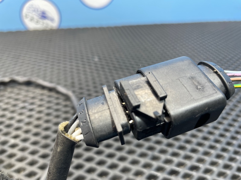 Датчик кислородный, 2000 рублей, Санкт-Петербург