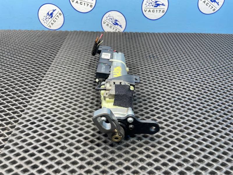 Механизм подъема двери багажника, 4000 рублей, Санкт-Петербург