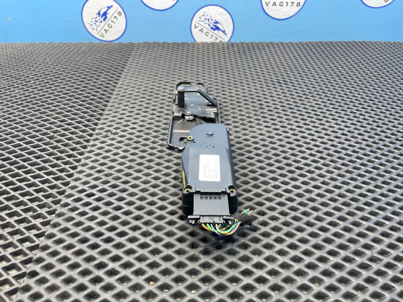 Ответная часть замка багажника, 5000 рублей, Санкт-Петербург