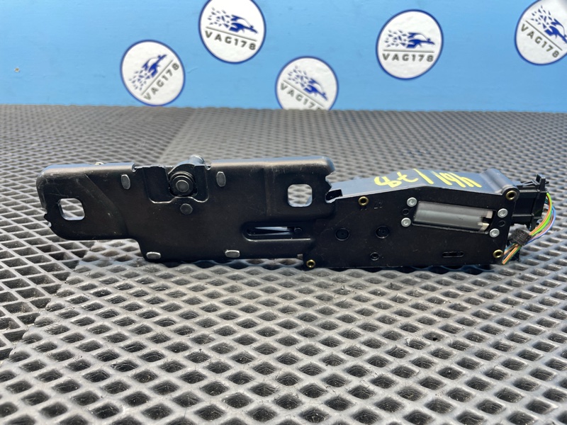 Ответная часть замка багажника, 5000 рублей, Санкт-Петербург