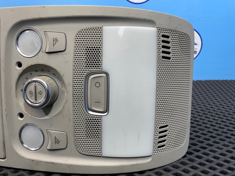 Плафон салонный, 1500 рублей, Санкт-Петербург