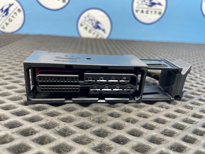 Блок управления стояночным тормозом, 10000 рублей, Санкт-Петербург