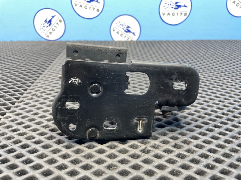 Крючок капота, 1000 рублей, Санкт-Петербург