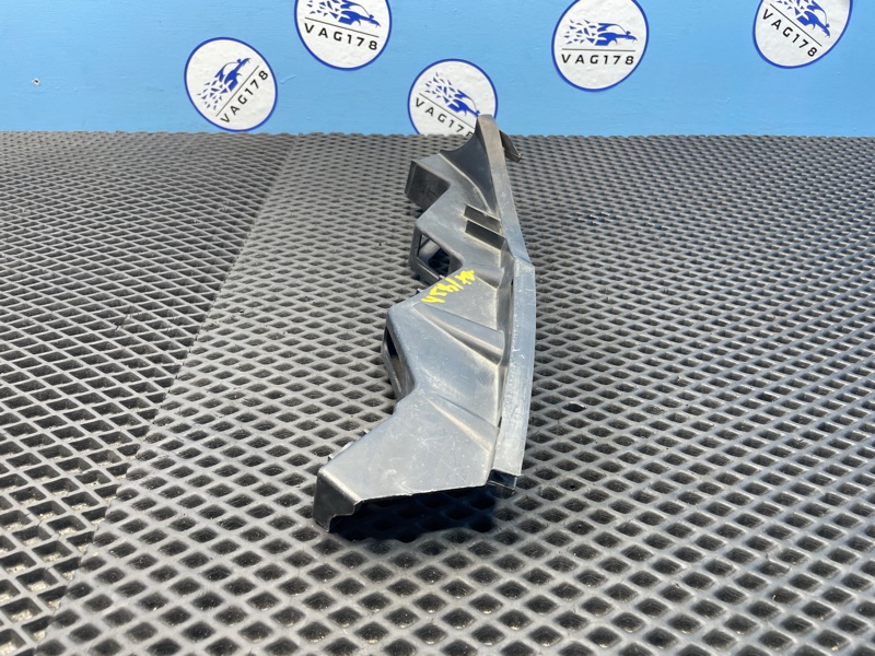 Направляющая бампера, 1000 рублей, Санкт-Петербург