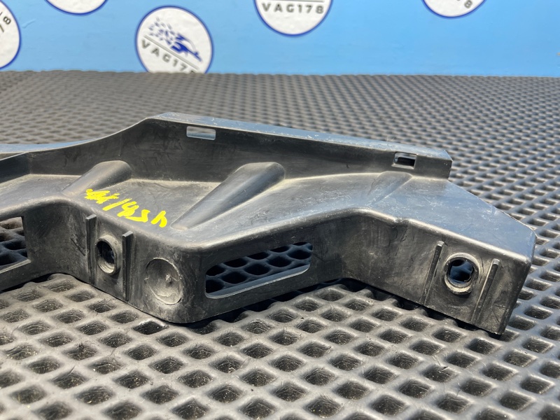 Направляющая бампера, 1000 рублей, Санкт-Петербург