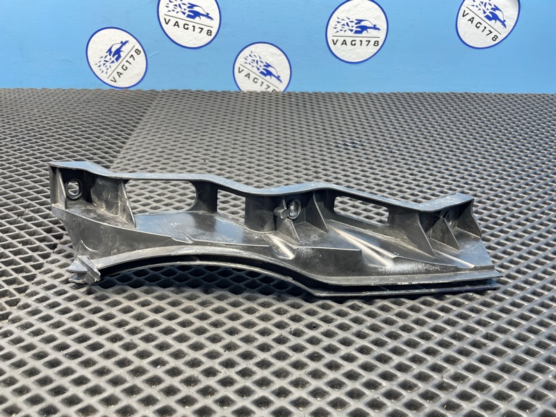 Направляющая бампера, 1000 рублей, Санкт-Петербург