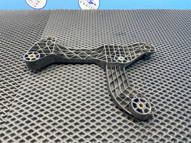 Кронштейн воздушного фильтра, 6000 рублей, Санкт-Петербург