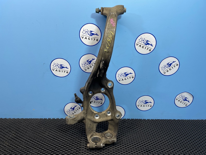 Кулак поворотный, 14000 рублей, Санкт-Петербург