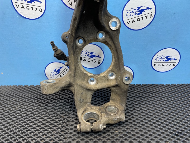 Кулак поворотный, 14000 рублей, Санкт-Петербург