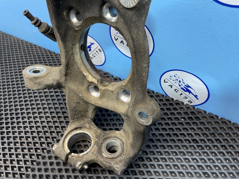 Кулак поворотный, 14000 рублей, Санкт-Петербург