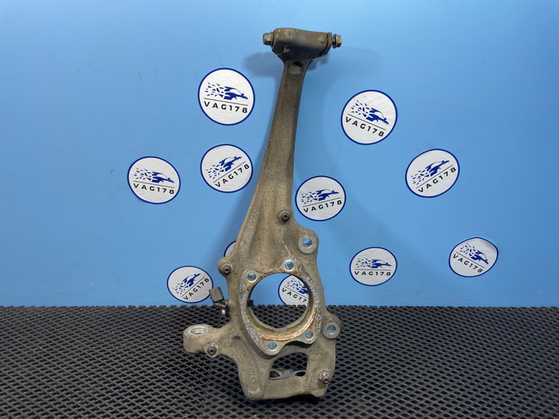 Кулак поворотный, 14000 рублей, Санкт-Петербург