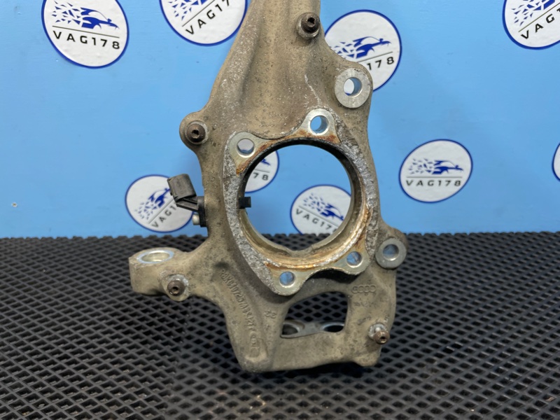 Кулак поворотный, 14000 рублей, Санкт-Петербург