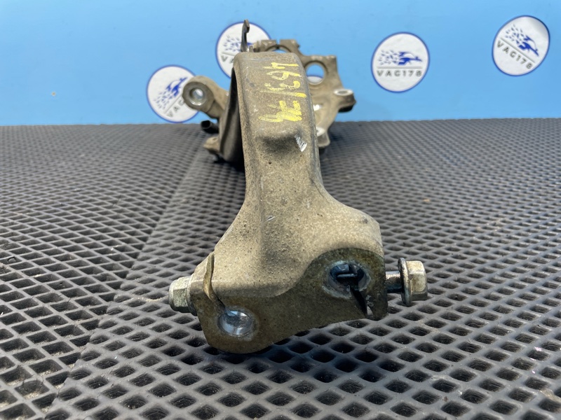 Кулак поворотный, 14000 рублей, Санкт-Петербург