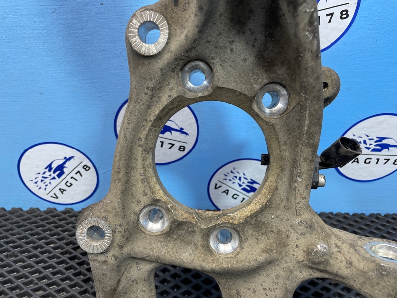 Кулак поворотный, 14000 рублей, Санкт-Петербург