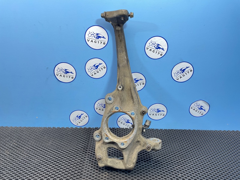 Кулак поворотный, 14000 рублей, Санкт-Петербург