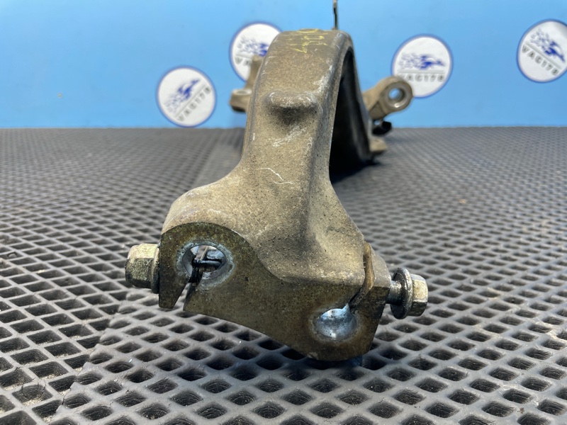 Кулак поворотный, 14000 рублей, Санкт-Петербург