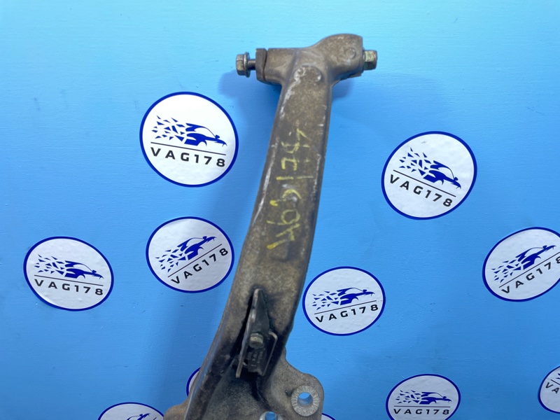 Кулак поворотный, 14000 рублей, Санкт-Петербург