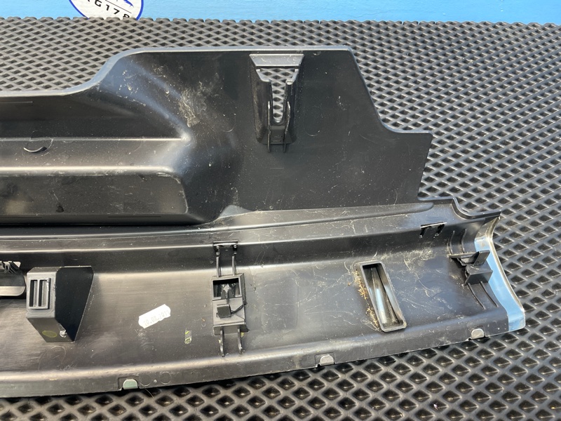 Обшивка багажника, 1500 рублей, Санкт-Петербург