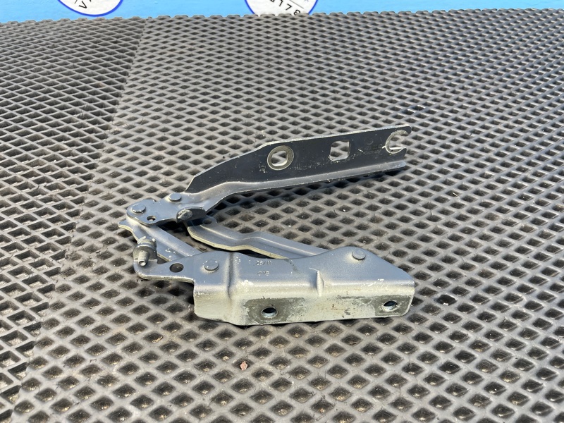 Петля капота, 5000 рублей, Санкт-Петербург