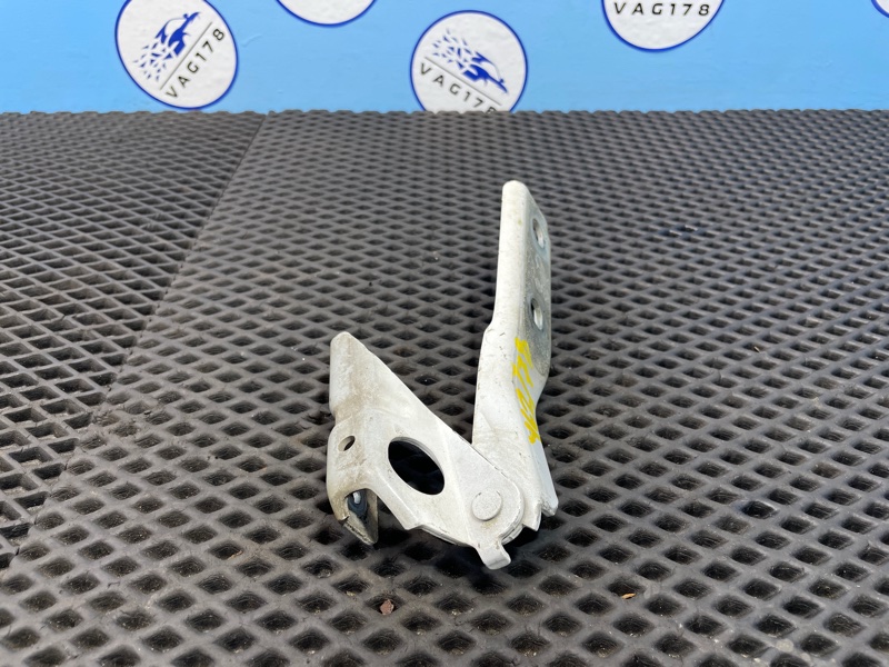 Петля капота, 1000 рублей, Санкт-Петербург