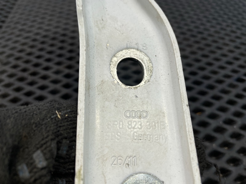 Петля капота, 1000 рублей, Санкт-Петербург