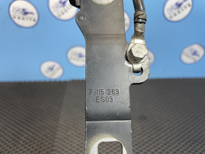 Петля капота, 1000 рублей, Санкт-Петербург