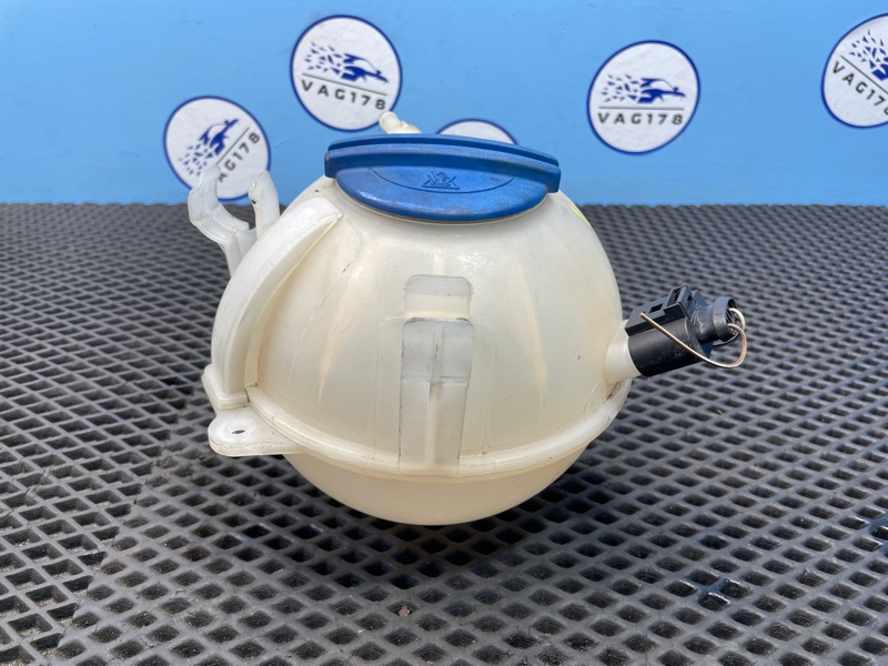 Бачок расширительный, 1500 рублей, Санкт-Петербург