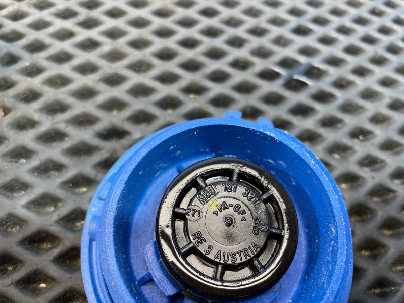 Бачок расширительный, 1500 рублей, Санкт-Петербург