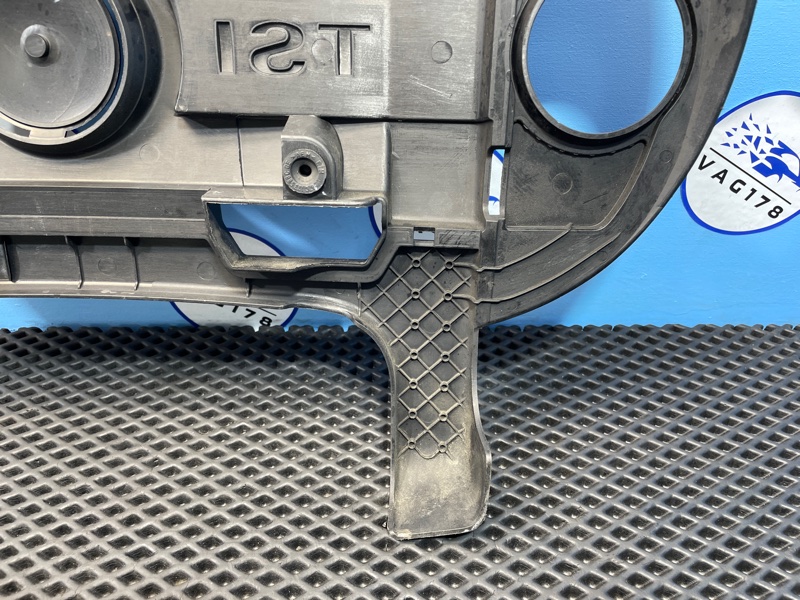 Декоративная накладка двигателя, 1500 рублей, Санкт-Петербург