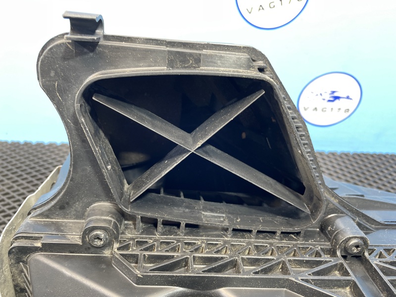 Корпус воздушного фильтра, 2000 рублей, Санкт-Петербург