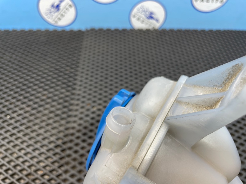 Бачок расширительный, 2000 рублей, Санкт-Петербург