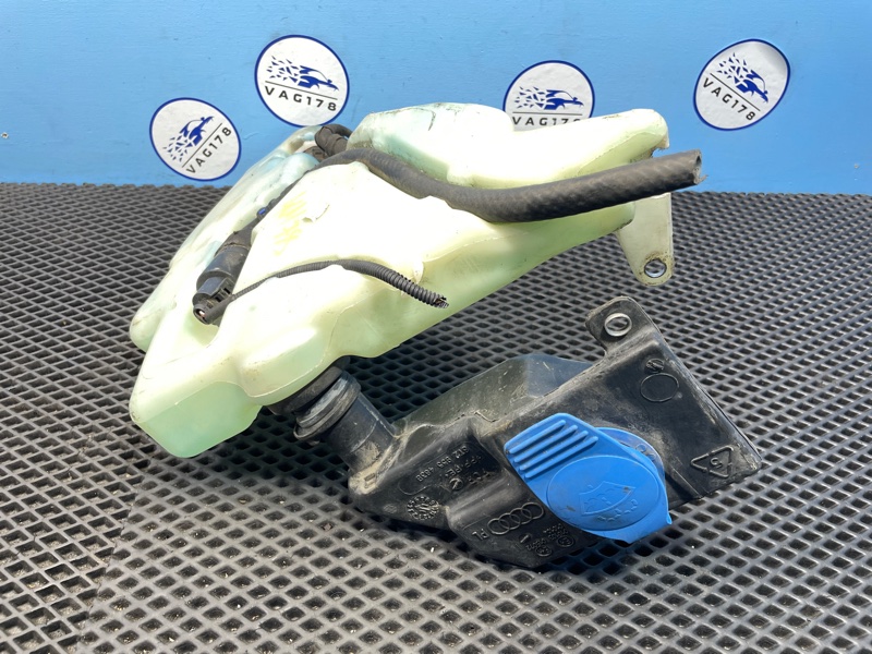 Бачок омывателя лобового стекла, 2000 рублей, Санкт-Петербург